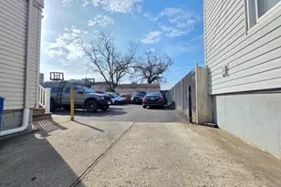 15 E Price St, Linden, NJ 07036 - Photo 8