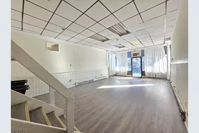 15 E Price St, Linden, NJ 07036 - Photo 4