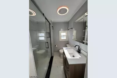 166 Rutherford Pl, North Arlington, NJ 07031 - Photo 10