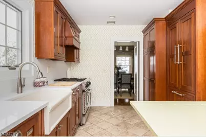 256 Forest Ave, Glen Ridge, NJ 07028 - Photo 24