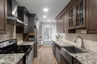 1706 Madaline Dr, Woodbridge Township, NJ 07001 - Photo 4