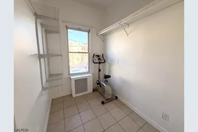 1011 Paterson Plank Rd #2, North Bergen, NJ 07047 - Photo 10
