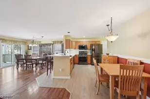 2 Caleb Ct, Hardyston Township, NJ 07419 - Photo 6