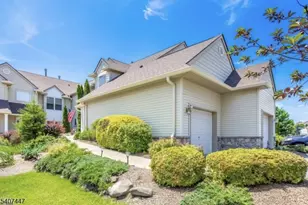 2 Caleb Ct, Hardyston Township, NJ 07419 - Photo 2