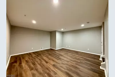 1030 Shadowlawn Dr, Green Brook Township, NJ 08812 - Photo 22