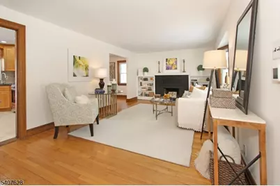 371 Essex Ave, Bloomfield, NJ 07003 - Photo 6