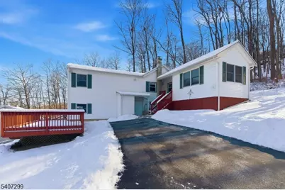 126 Hillside Dr, Andover Township, NJ 07860 - Photo 1