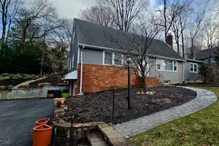 49 Fayson Lake Rd, Kinnelon, NJ 07405 - Photo 2