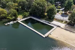 49 Fayson Lake Rd, Kinnelon, NJ 07405 - Photo 34