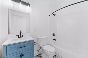 246 Cortlandt St, Belleville, NJ 07109 - Photo 6