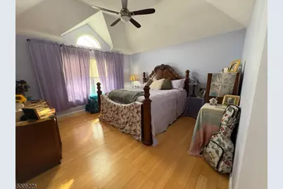 13 Witherwood Dr, Hardyston Township, NJ 07419 - Photo 26