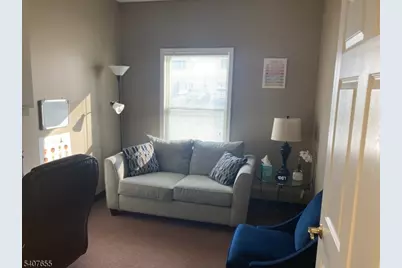 35 Clyde Rd, Franklin Township, NJ 08873 - Photo 8