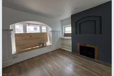 696 Dr Martin Luther King J, Newark, NJ 07102 - Photo 1