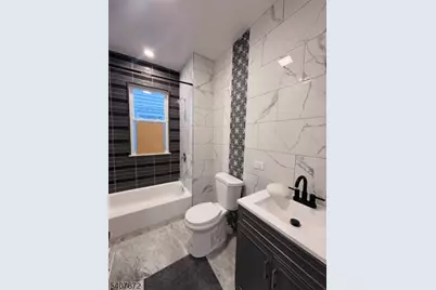 509 E 26th St, Paterson, NJ 07514 - Photo 6