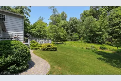 25 Angus Ln, Warren Township, NJ 07059 - Photo 24