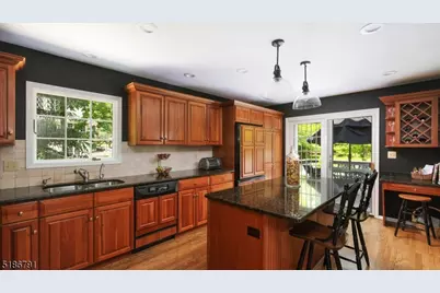 25 Angus Ln, Warren Township, NJ 07059 - Photo 16