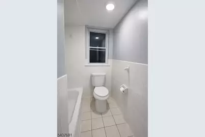 28 Branford St, Newark, NJ 07114 - Photo 12