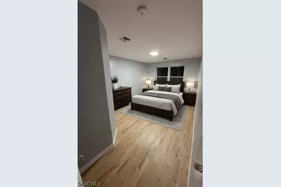 28 Branford St, Newark, NJ 07114 - Photo 6