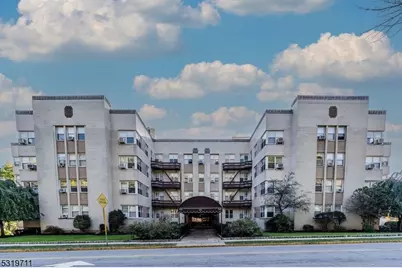 10C N Ridgewood Rd #415, South Orange, NJ 07079 - Photo 4