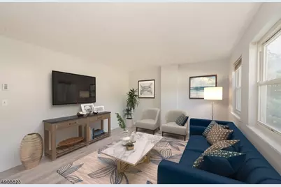 62 King Cole Rd #8A, Hamburg, NJ 07419 - Photo 2