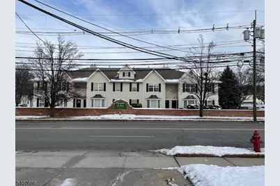 35 Chanda Ct, Clifton, NJ 07012 - Photo 1