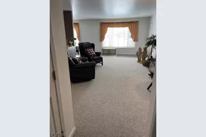 35 Chanda Ct, Clifton, NJ 07012 - Photo 16