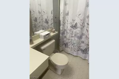 181 Linden St #181, Mahwah, NJ 07430 - Photo 4