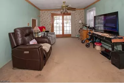 229 East Ln, Clark Township, NJ 07066 - Photo 8