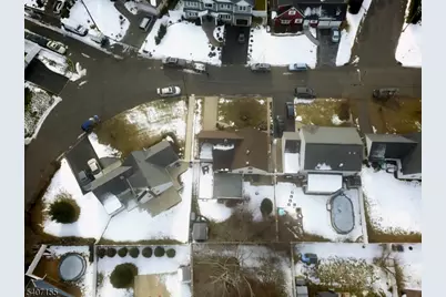 229 East Ln, Clark Township, NJ 07066 - Photo 32