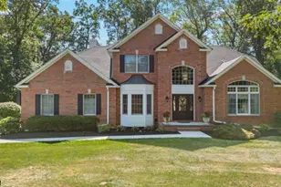 202 Bradford Ln, Greenwich Township, NJ 08804 - Photo 2