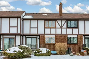 136 Wildflower Ln, Hillsborough Township, NJ 08844 - Photo 14