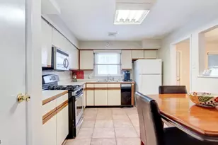 25 Woodland Ave, West Orange Township, NJ 07052 - Photo 8