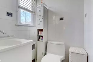 25 Woodland Ave, West Orange Township, NJ 07052 - Photo 14