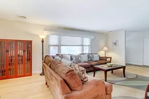 25 Woodland Ave, West Orange Township, NJ 07052 - Photo 6