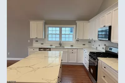 100 Charlton, Lodi, NJ 07644 - Photo 36