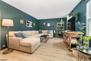 67 Hollow Rd, Lebanon Township, NJ 08826 - Photo 6