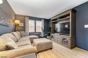 67 Hollow Rd, Lebanon Township, NJ 08826 - Photo 2