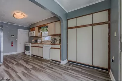 134 Stanton St, Rahway, NJ 07065 - Photo 8