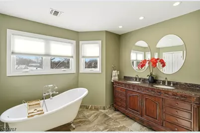 46 Arthur Rd, Hillsborough Township, NJ 08844 - Photo 22