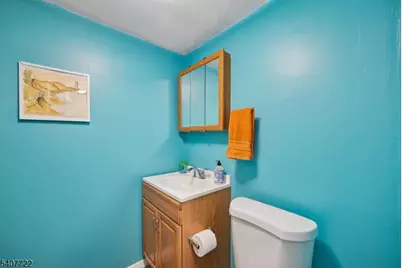 49 New York Ave, Jefferson Township, NJ 07849 - Photo 20