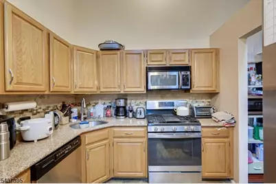 45 Amethyst Way #45, Franklin Township, NJ 08823 - Photo 14