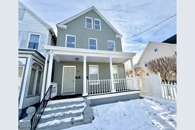 122 Summit Ave, Phillipsburg, NJ 08865 - Photo 1