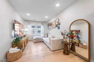 105 Robeson St, Somerville, NJ 08876 - Photo 32