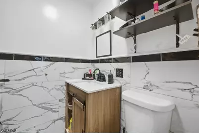 34 Koolidge Ct, Franklin Township, NJ 08873 - Photo 8