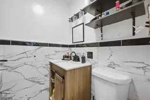 34 Koolidge Ct, Franklin Township, NJ 08873 - Photo 8