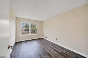 197 Rachel Ct, Franklin Township, NJ 08823 - Photo 12