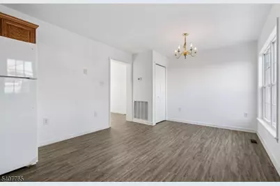 589 Tremont Ave #BCD, Orange, NJ 07050 - Photo 6