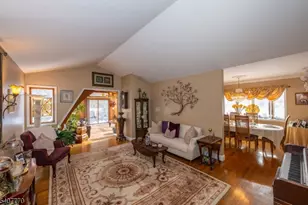 3 Birchwood Dr, Vernon Twp., NJ 07460 - Photo 12