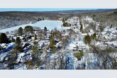 27 Grandview Ave, Jefferson Township, NJ 07460 - Photo 26