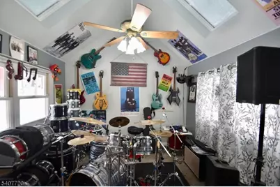 27 Grandview Ave, Jefferson Township, NJ 07460 - Photo 20